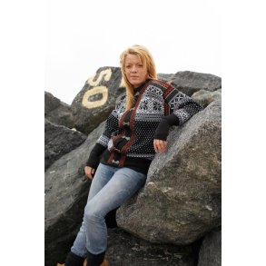 Norsk strik cardigan med tin h�gter i 100% kamgarn uld