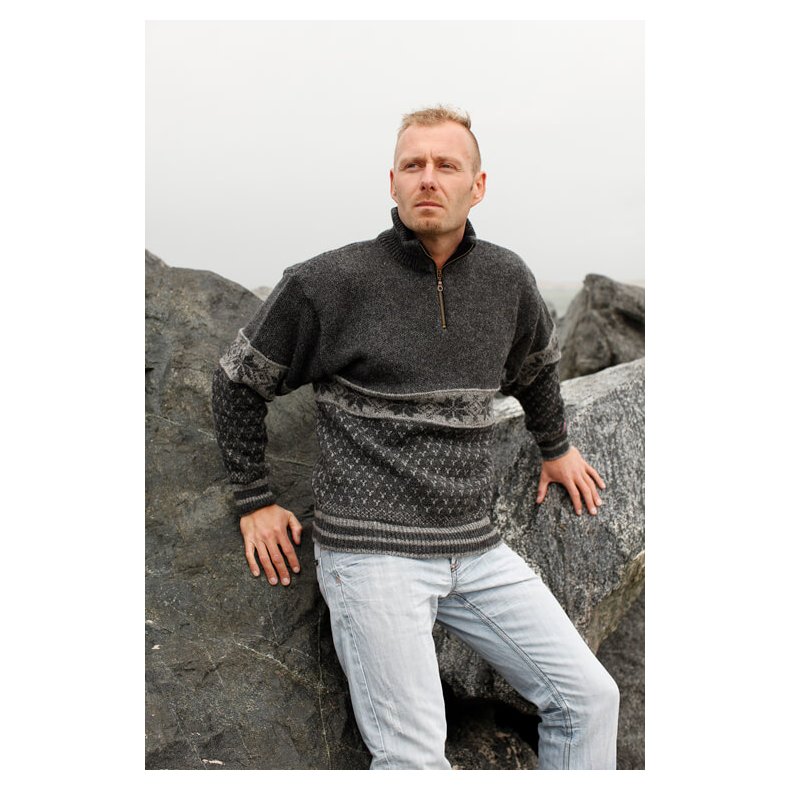 Sweater af norsk strik fra Norwool i 100% ren ny uld